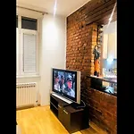 Cozy One-bedroom In The *