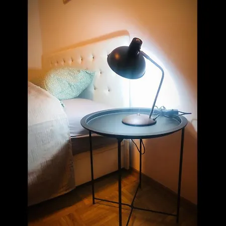 Cozy One-bedroom In The *