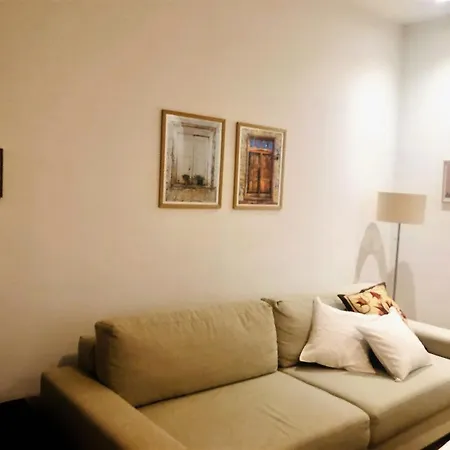 Cozy One-bedroom In The